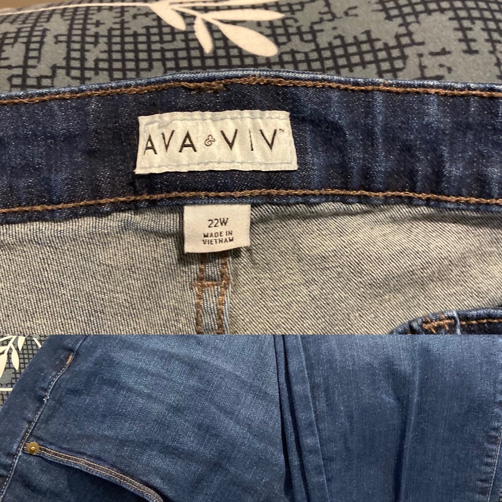 Ava & viv skinny Jean 22 high rise